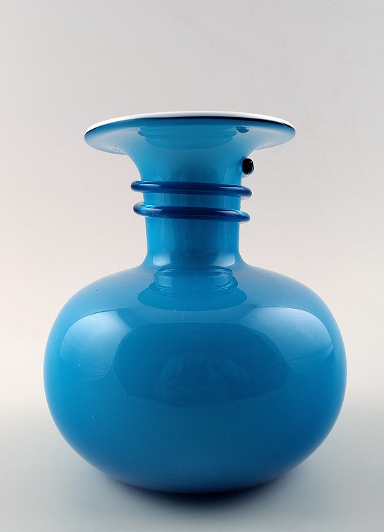 Per Lütken for Holmegaard Carnaby vase, blue andwhite opal glass.