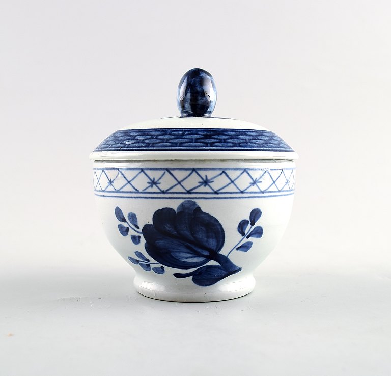 2 Royal Copenhagen / Aluminia Tranquebar, Small Sugar Bowls.