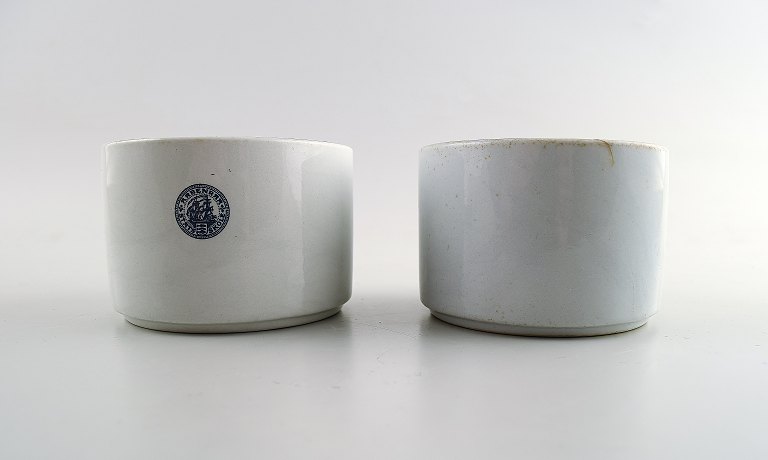 Royal Copenhagen/Aluminia Blue Line, earthenware. 2 bowls.