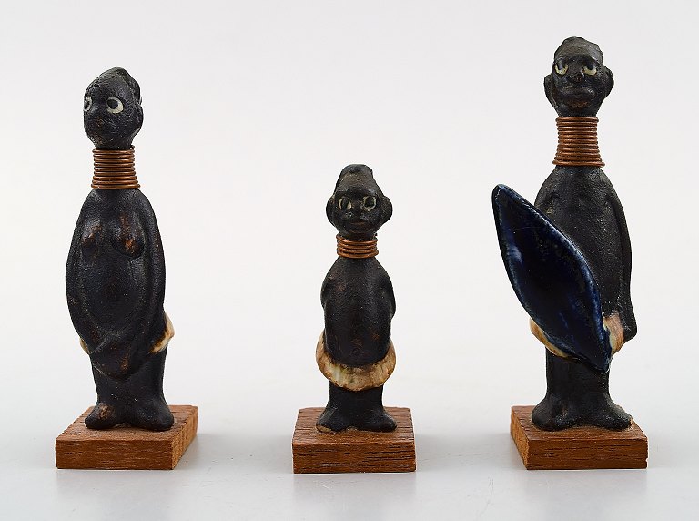 Rolf Palm, Höganäs, 3 hottentotter, unikakeramikfigurer. 