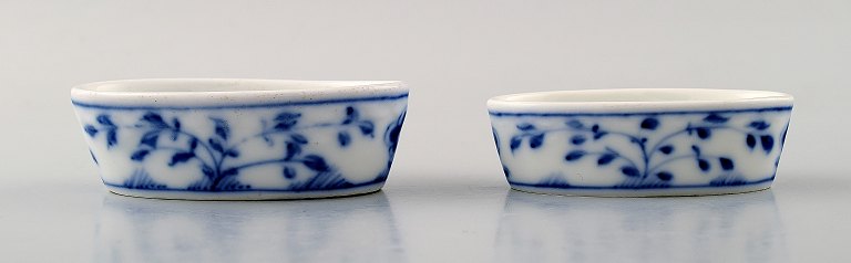 Bing & Grondahl Butterfly / Kipling, 2 salt cellar.