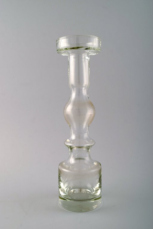 Nanny Still for Riihimaen Lasi Pompadour vase. 