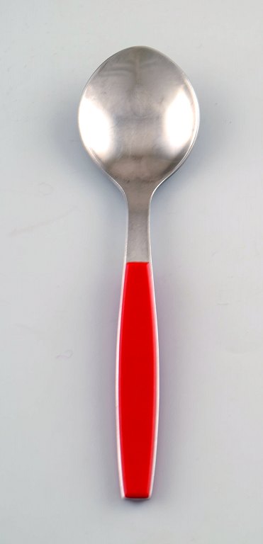 Dessertske. Henning Koppel. Strata bestik af rustfrit stål og rød plast.