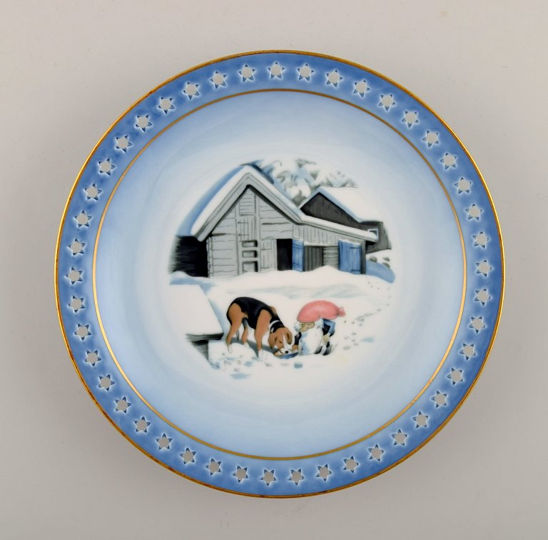 B & G (Bing & Grondahl), Christmas service, Harald Wiberg. Plate.
