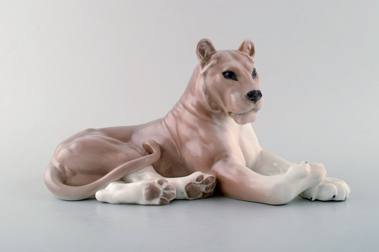 Royal Copenhagen Figure, lioness.