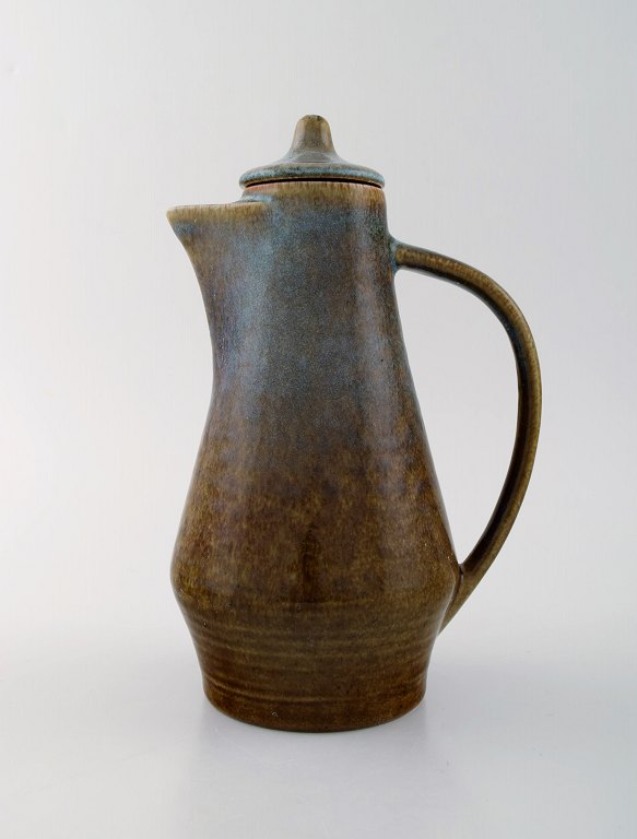 Carl Harry Stålhane for Rörstrand. Jug with lid in glazed stoneware.