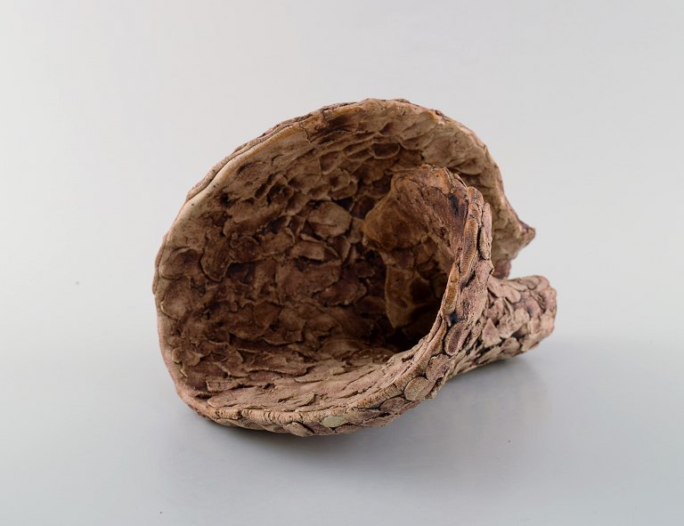 Ivy Lysdal, b. 1937. Danish ceramist and painter.Organic unique sculpture. 1970/80