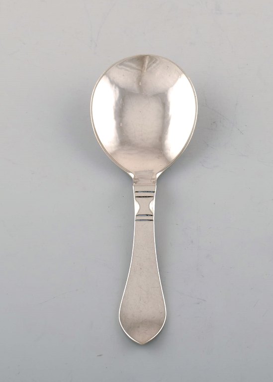 Georg Jensen Continental (Antik) hammerslået kompotske. 1926.