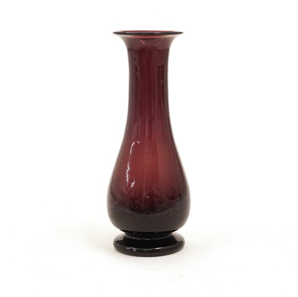 Mørkeviolet balusterformet hyacintglas. Danmark 2. halvdel af 1800-tallet. H: 21,5cm