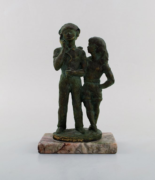 Eric Demuth, svensk billedhugger. Skulptur i bronze på marmor base. Kærestepar. 1940/50