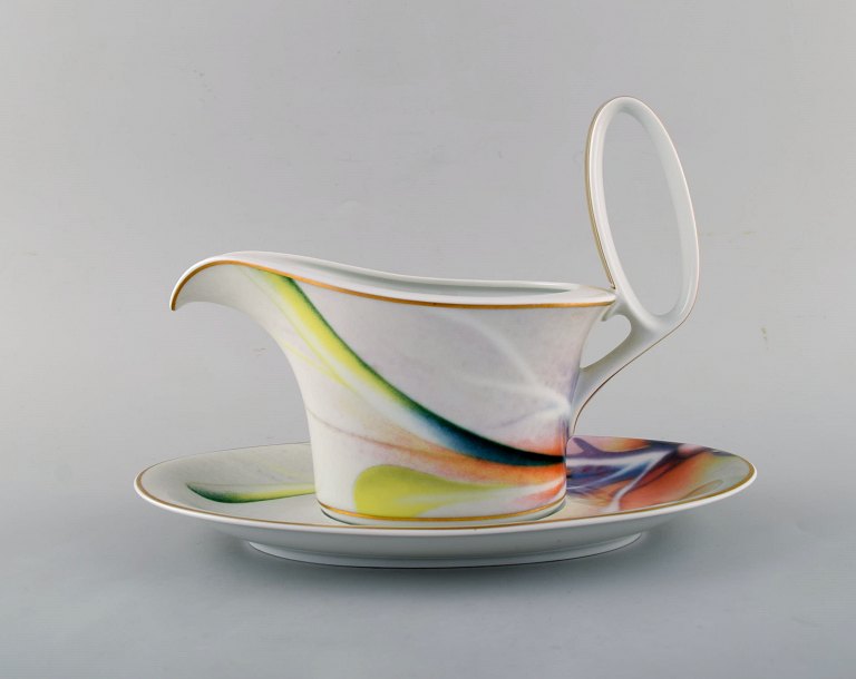 Paul Wunderlich for Rosenthal. Stor "Mythos" saucekande med underskål i porcelæn. 1980/90
