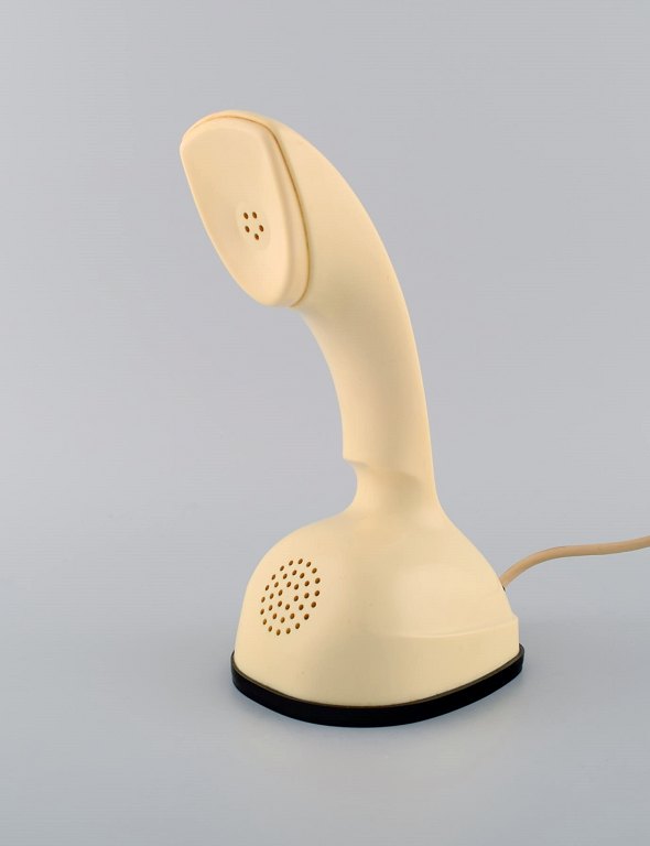 Ericsson Cobra telefon i cremefarvet plast med drejeskive i bunden. Svensk designikon, 1960