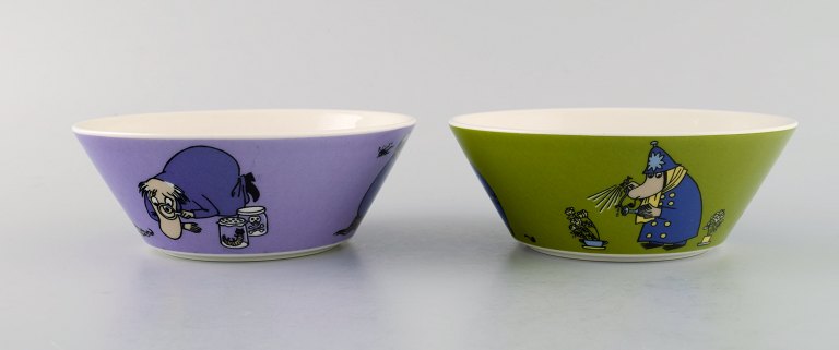 Arabia, Finland. To skåle i porcelæn med motiver fra Mumitroldene. Sent 1900-tallet. 