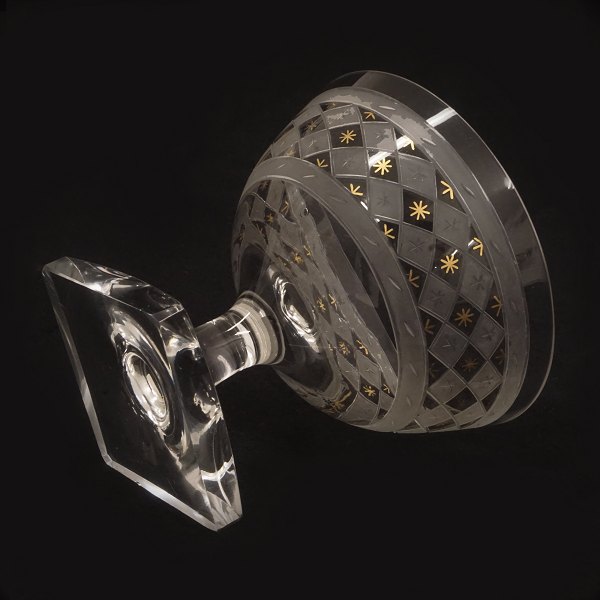 Sæt på 10 champagneskåle med  delvist forgyldt harlekinmønster. Ca. år 1900. H: 9,6cm