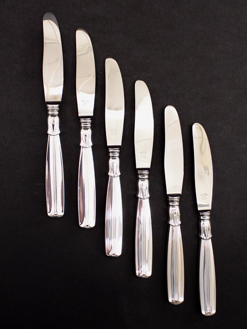Lotus middags knivve 22 cm.