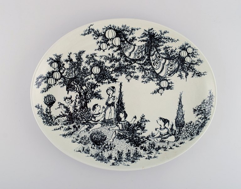 Bjørn Wiinblad for Nymølle. Ovalt serveringsfad i glaseret fajance. A Midsummer Night