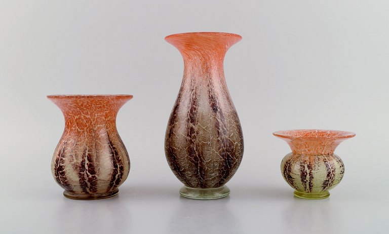 Karl Wiedmann for WMF. Tre Ikora vaser i mundblæst kunstglas.  Tyskland, 1930