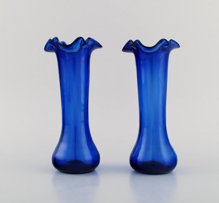 Two vases in blue mouth blown art glass. 20th century.