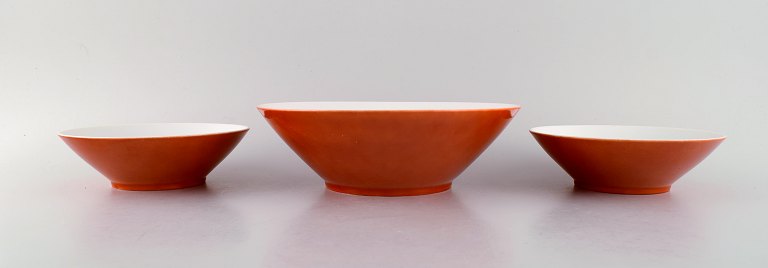 Kenji Fujita for Tackett Associates. Three bowls in porcelain. Dated 1953-56.