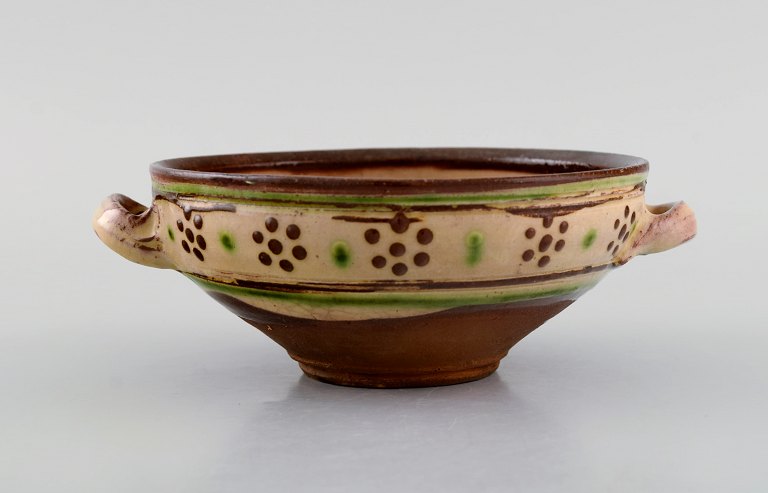 Gutte Eriksen (1918-2008), own workshop. Ear bowl with handles in glazed stoneware. Danish design, mid 20th century.
