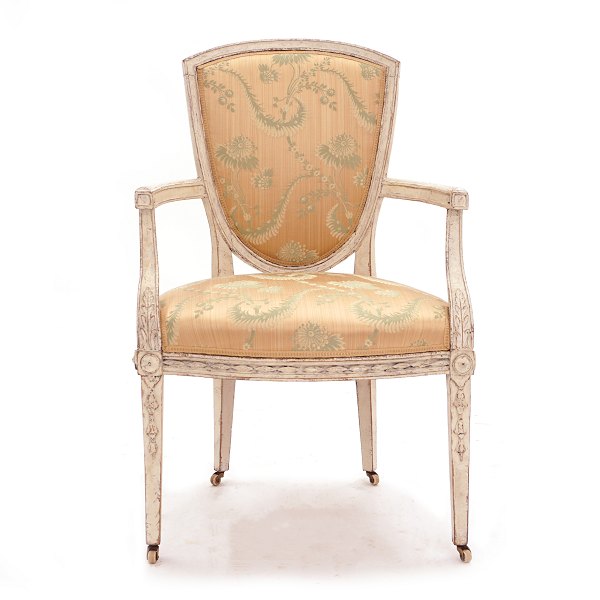 Originaldekoreret dansk Louis XVI-armstol i Lillies stil. Danmark ca. år 1780-90. H: 94cm. H sæde: 47cm. B: 60cm. D: 50cm