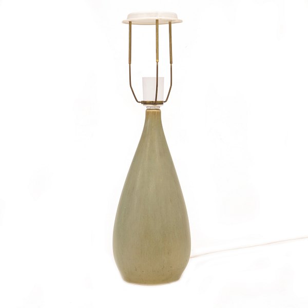 Palshus stoneware table lamp. Signed Palshus and Per Linnemann-Schmidt. H: 32/49cm