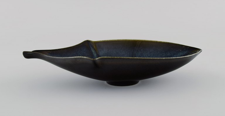 LÖVA - Gustavsberg - Gabi Citron-Tengborg. Bowl in glazed ceramics. 1960s.