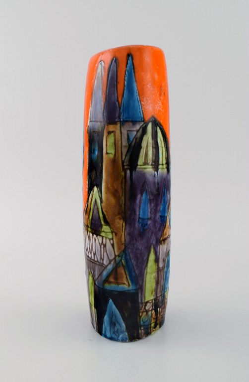 Elio Schiavon (1925-2004), Italien. Unika vase i glaseret keramik med håndmalet bymotiv. 1960
