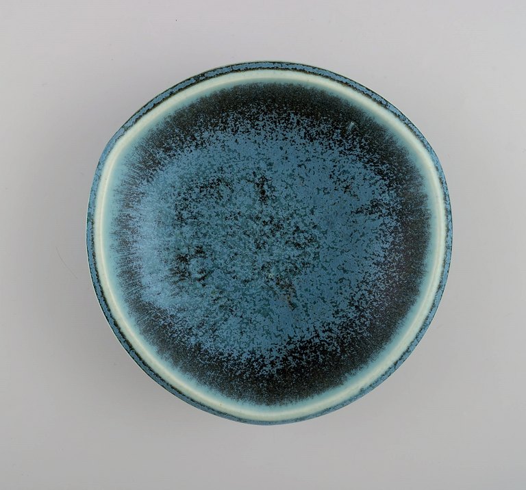 Berndt Friberg (1899-1981) for Gustavsberg. Selecta skål i glaseret keramik. Smuk glasur i turkis nuancer. 1960