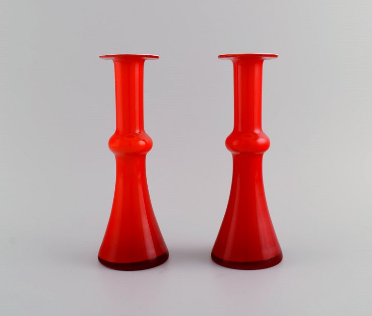 Holmegaard / Kastrup. Two Carnaby vases in red mouth blown art glass. 1960s.