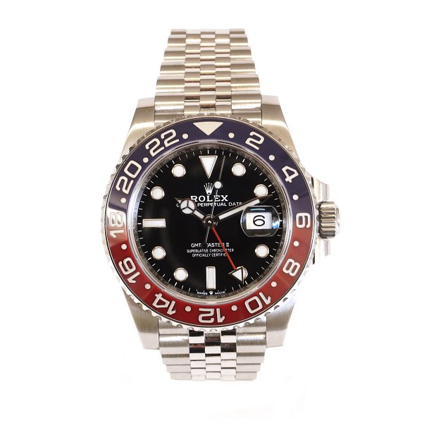 Rolex GMT Master II 126710BLRO stål. Dansk sæt. Uret fremstår i nydelig stand  og leveres med box og papirer. Købt hos Klarlund 01.06.21. D: 40mm