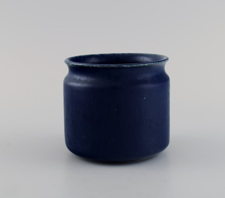 Edith Sonne for Saxbo. Vase i glaseret keramik. Smuk glasur i blå nuancer. Midt 1900-tallet. 