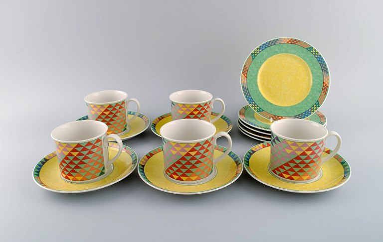 Gallo Design, Tyskland. Pamplona kaffeservice til fem personer. Farverig dekoration. Sent 1900-tallet.