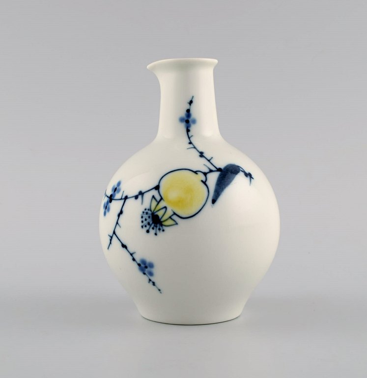 Johannes Hedegaard for Royal Copenhagen. Rare Rimmon jug / vase in hand-painted porcelain. Dated 1967. Model number 46/14816.