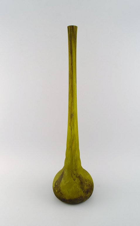 Daum Nancy, France. Colossal art nouveau floor vase in green matte mouth-blown art glass. 1930/40s.