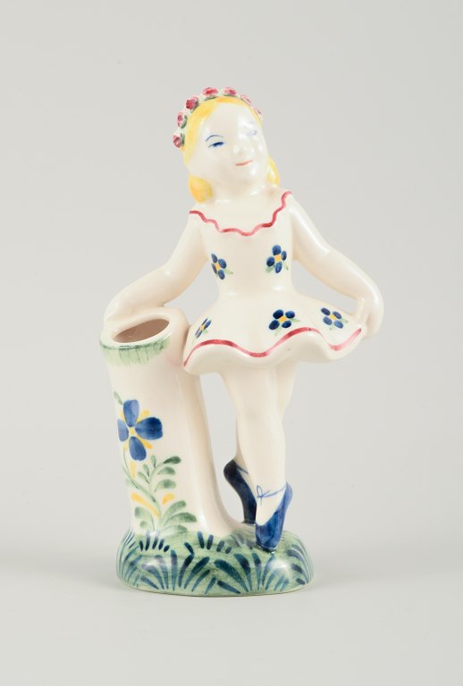 Aluminia børnehjælpsdagsfigur af Ballerina.Dateret 1952.