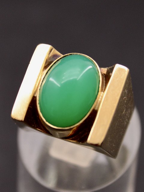 14 carat gold ring