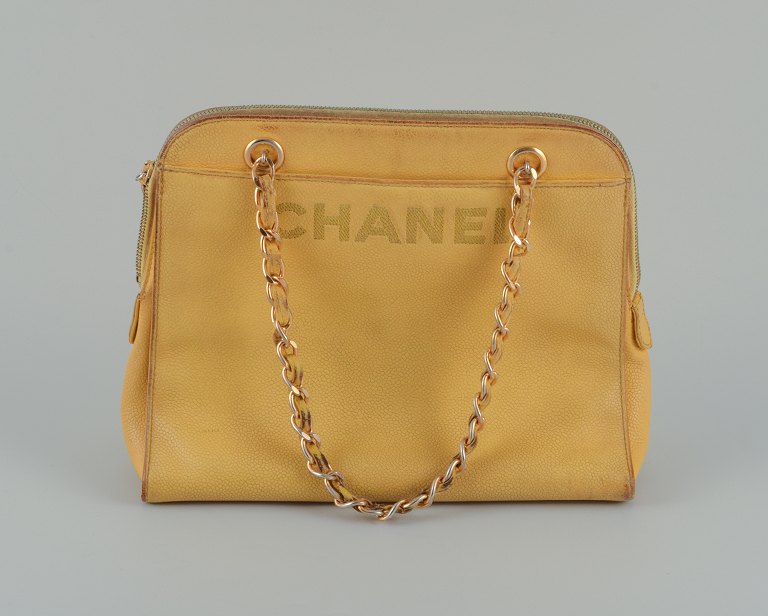 Chanel calfskin bag in yellow Italian calfskin.1970/80s.