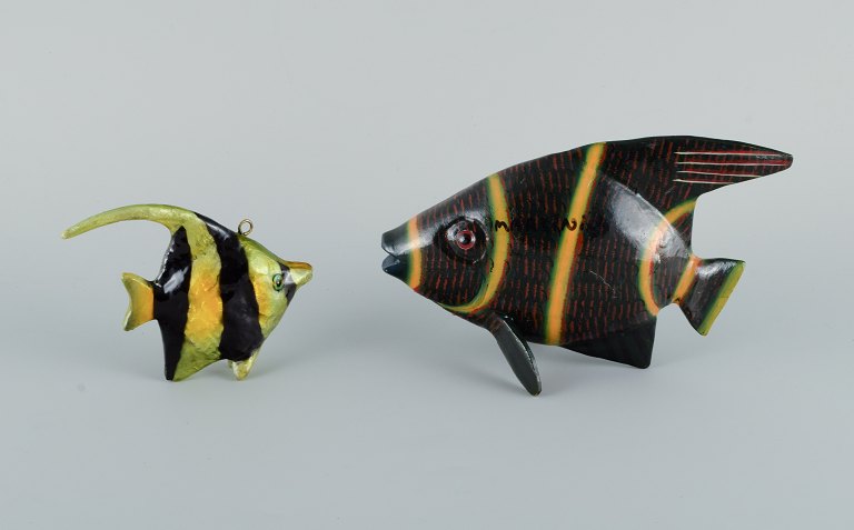 Fisk i træ.Håndmalet.