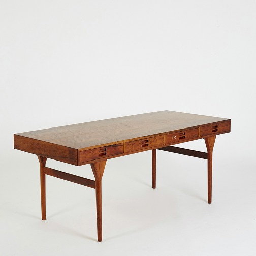 Nanna Ditzel deskin rosewood.