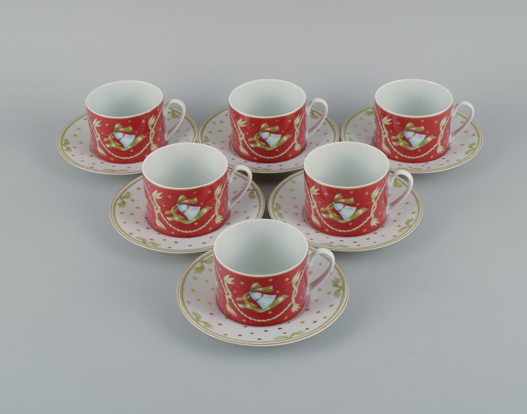 Rosenthal, et sæt på seks par kaffekopper med tilhørende underkopper med julemotiver.