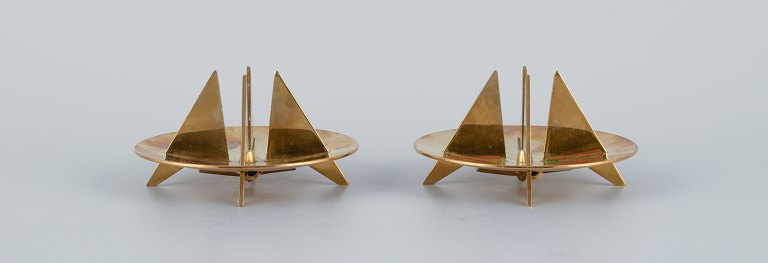 Pierre Forssell for Skultuna (Sverige), et par sjældne messing lysestager designet i 1950erne.
