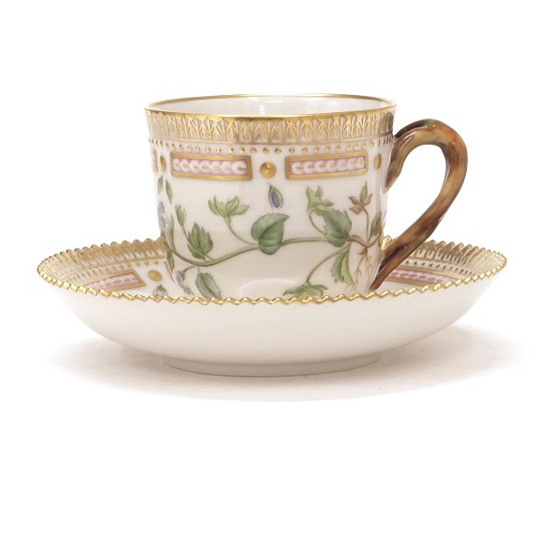 Royal Copenhagen: Flora Danica kaffekop 3597. Perfekt stand. H: 7cm. Underkop diameter 14cm. "Veronica agrestis L"