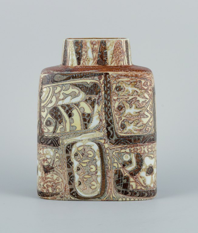 Nils Thorsson and Johanne Gerber for Aluminia, Royal Copenhagen. Baca vase decorated with fish, patterned glaze in light brown shades.