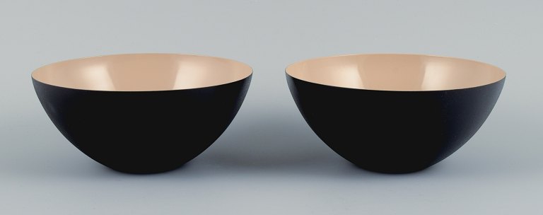 To krenitskåle i metal.Beige.