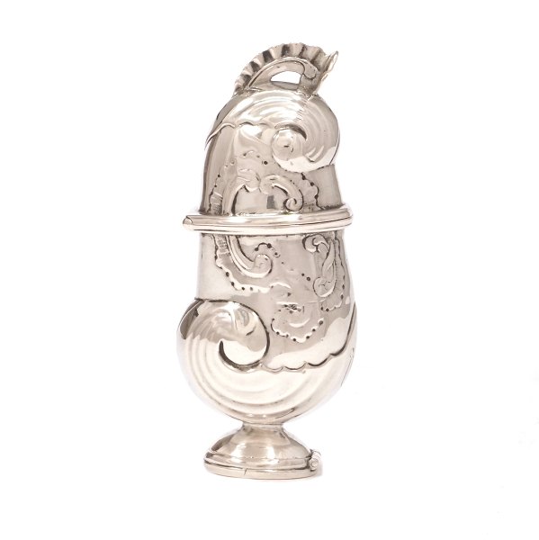 Silver vinaigrette by Joachim Weller, Holstebro, Denmark, 1776-92. H: 8,1cm. W: 35,7gr