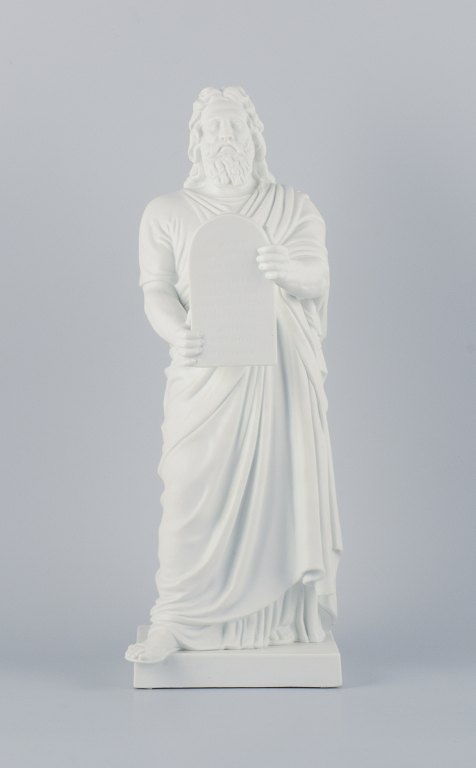 Bing & Grøndahl, stor og imponerende biscuit skulptur forestillende Moses med stentavlen. Bertel Thorvaldsen.