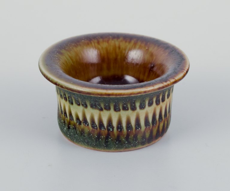 Stig Lindberg (1916-1982), Gustavsberg - Studio Hand, miniature bowl with glaze in brown and green tones.