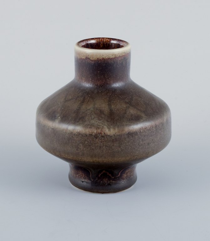 Carl Harry Stålhane for Rörstrand Atelje, a ceramic vase in a rare form with brownish-green tones.