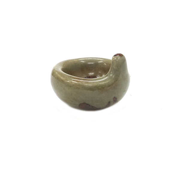 Small stoneware bowl by Alev Siesbye for Royal Copenhagen. Signed "alev". H: 5,5cm. D: 7cm